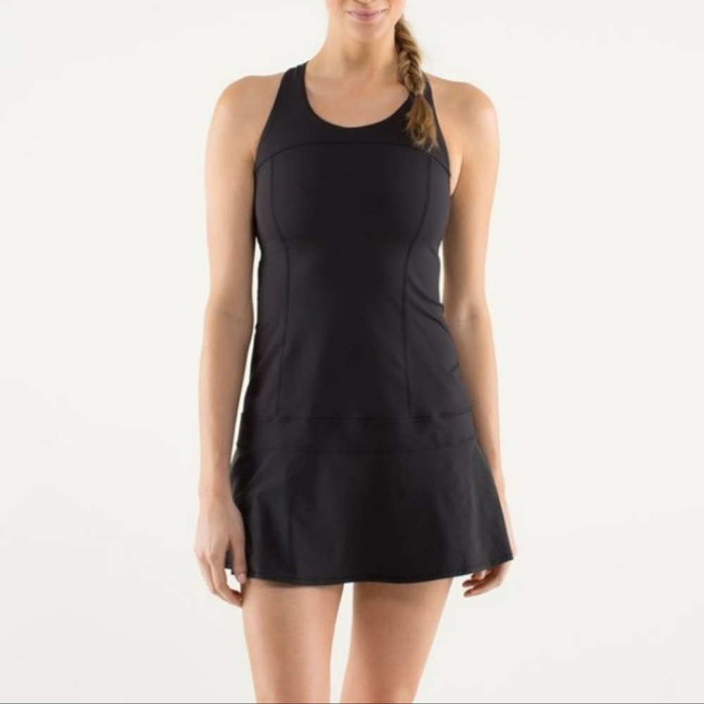 Lululemon tennis dress Criss cross back black size 6